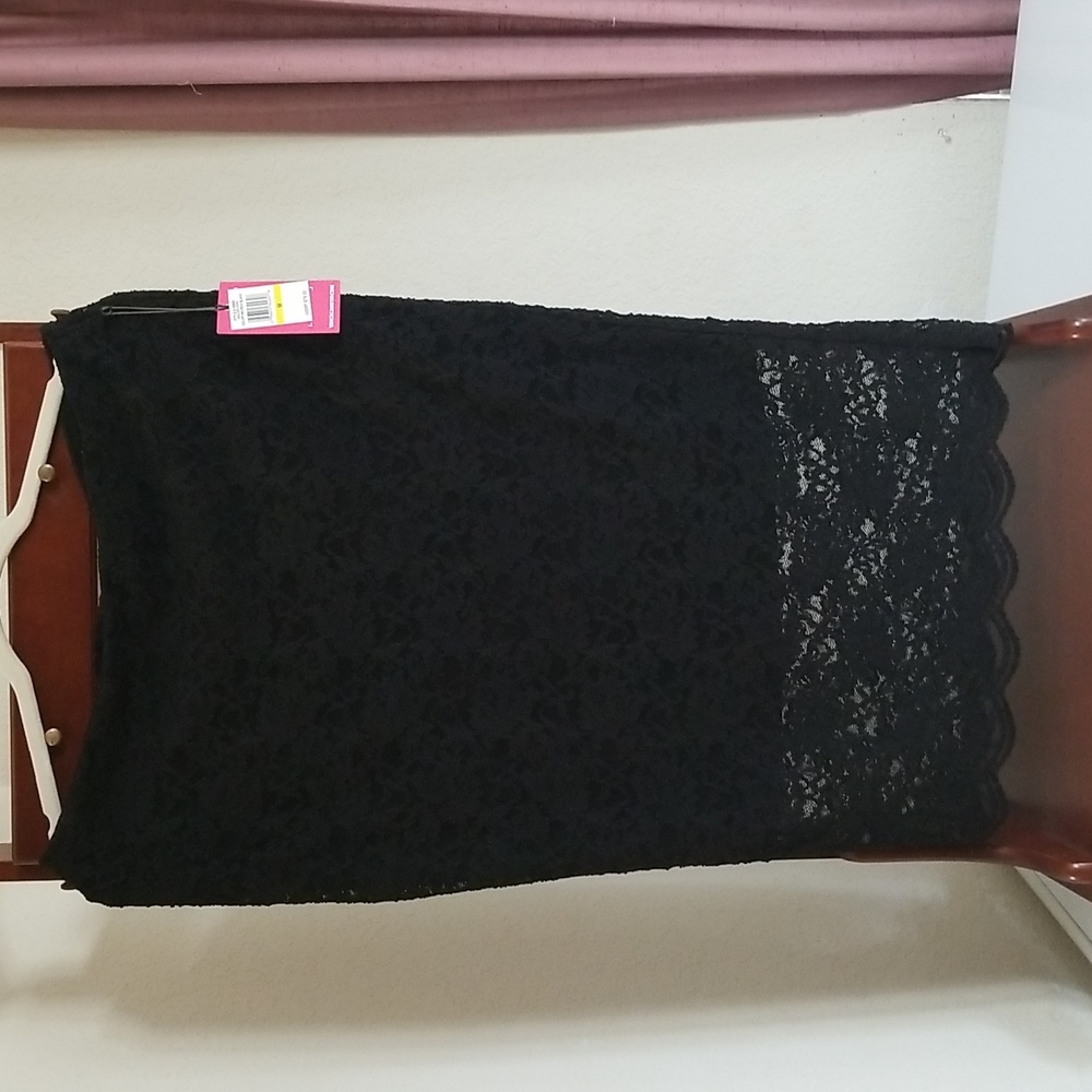 Vince Camuto laced Dressy Midi design Skirt